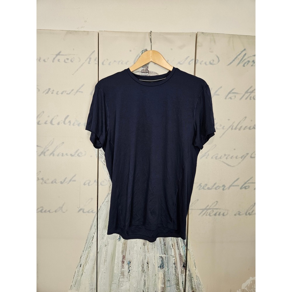 Ten Thousand The Lightweight Shirt Size L Navy Blue Training Gym Performance Tee
